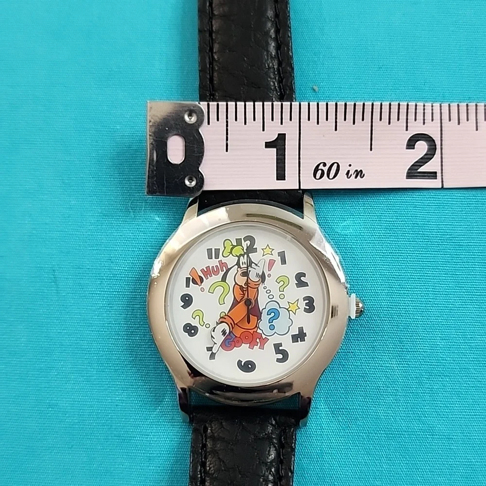 BNIB Rare Disney Vintage Goofy Watch